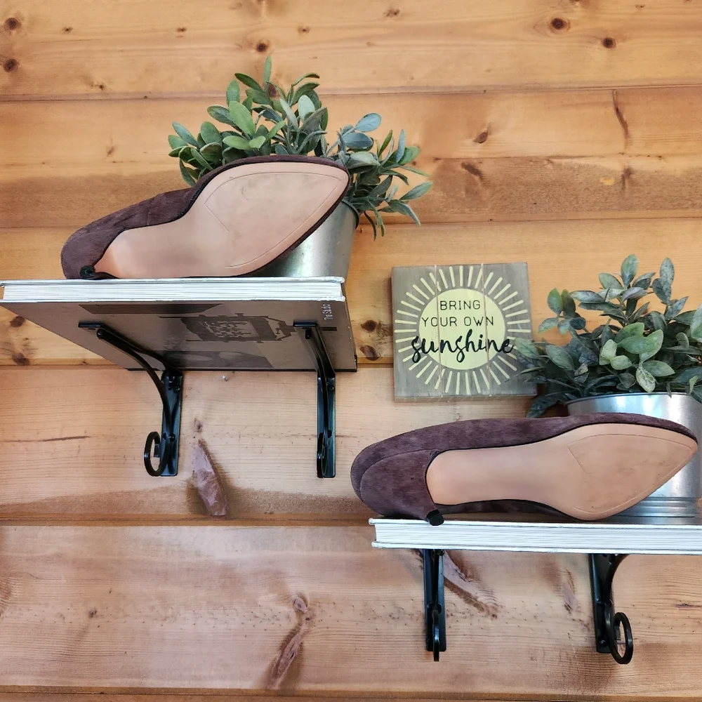 Carriage Court 💜 Vintage 663 Suede Leather Pigskin Pump Brown Heel Slip On 6.5D